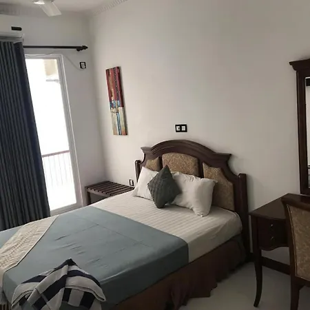 Eagle'S Residence-2